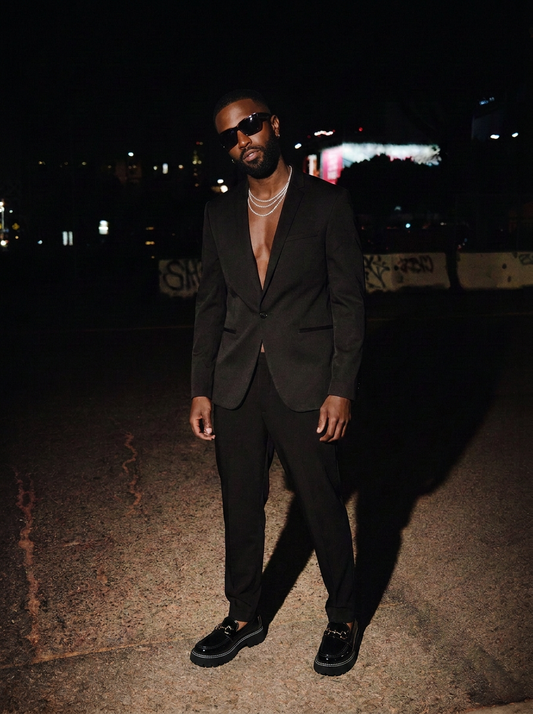 Oscar Black Suit & Oscar Shoes