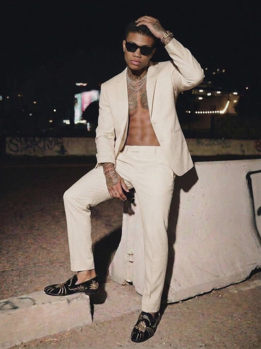 Oscar Creme Suit & Jimi Shoes
